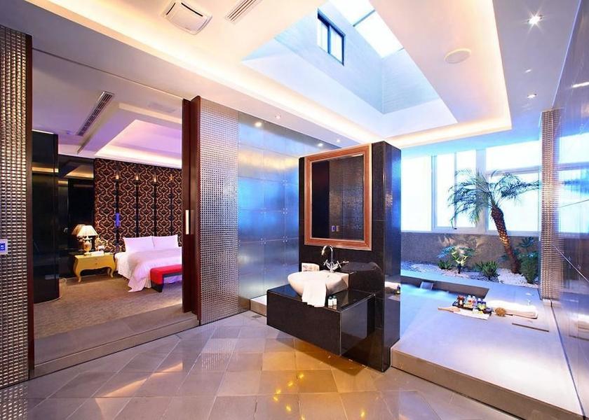 Changhua County Changhua Room