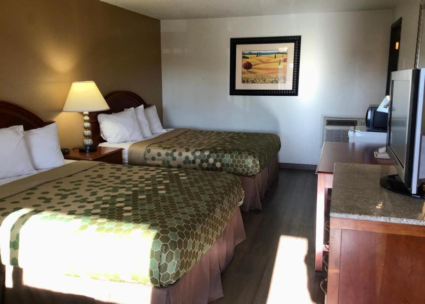 Washington Sunnyside Queen Room with Two Queen Beds - Non-Smoking