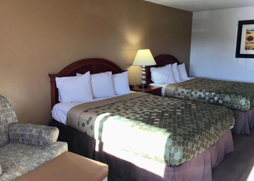 Washington Sunnyside Queen Room with Two Queen Beds - Non-Smoking