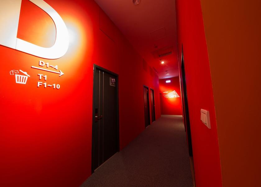  Taipei Hallway
