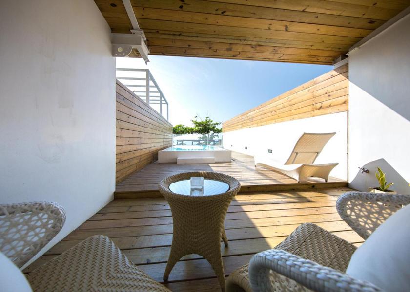 Pingtung County Checheng Balcony/terrace