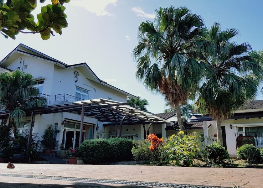 Yilan County Dongshan Front of property