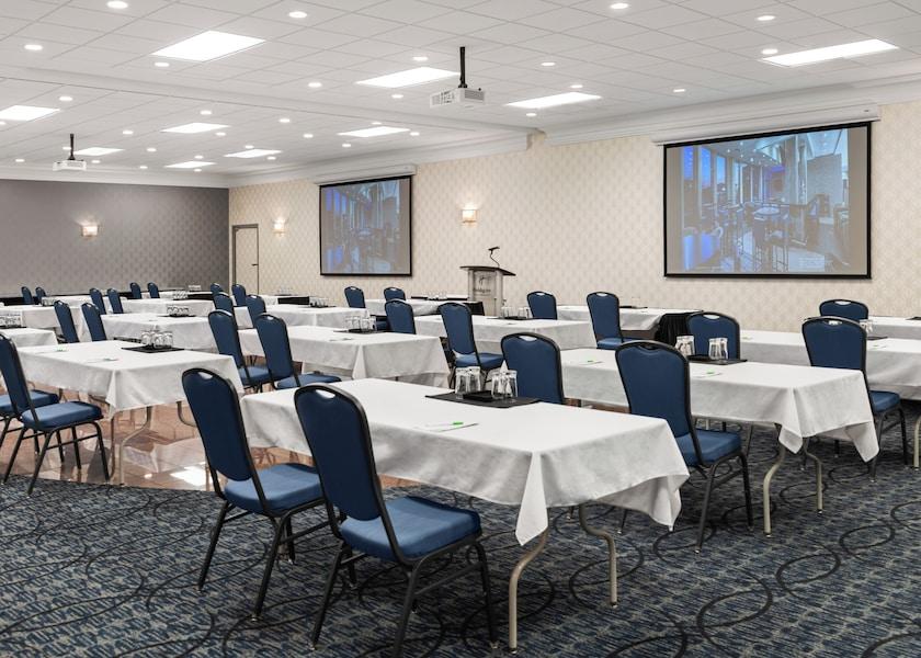 Manitoba Winnipeg Meeting Room