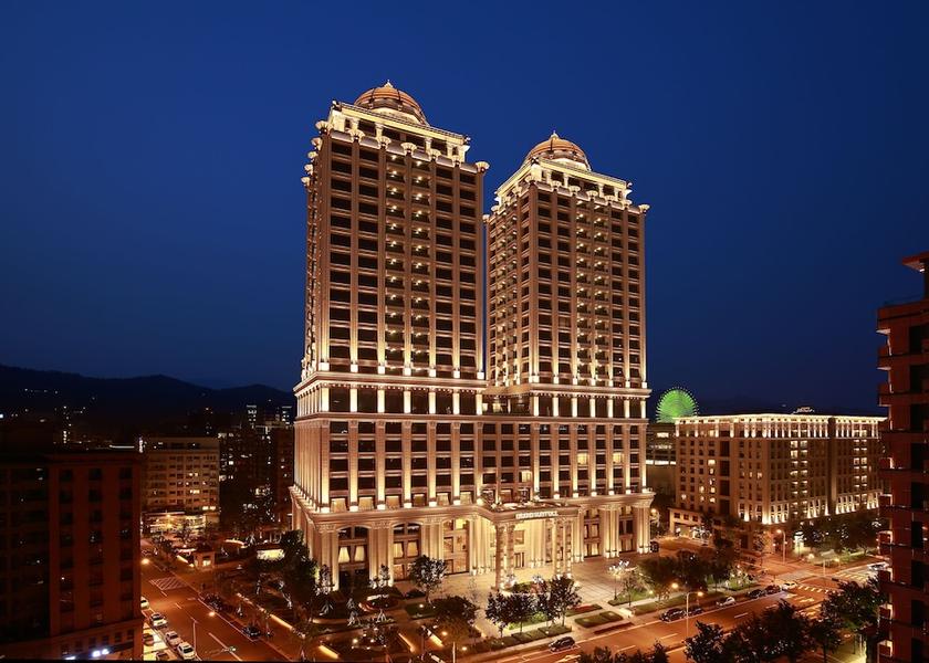  Taipei Exterior Detail