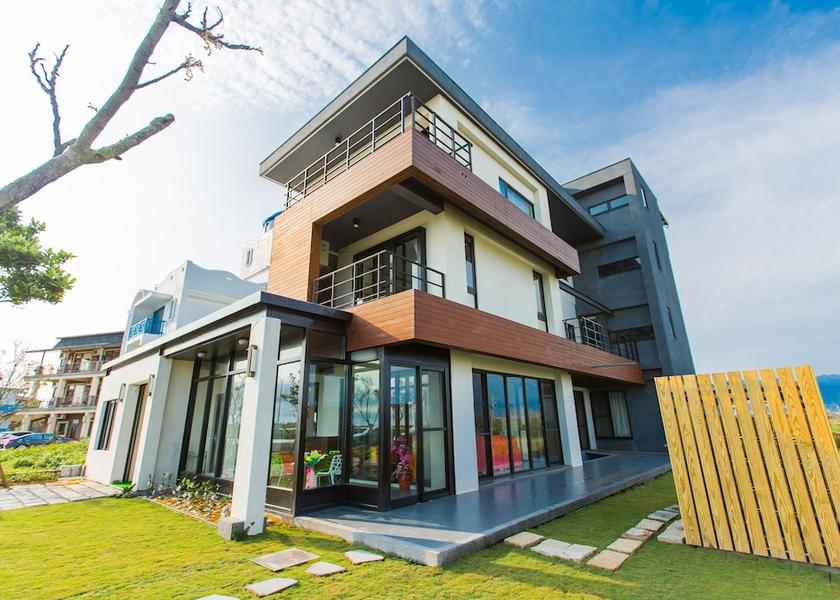 Yilan County Wujie Primary image