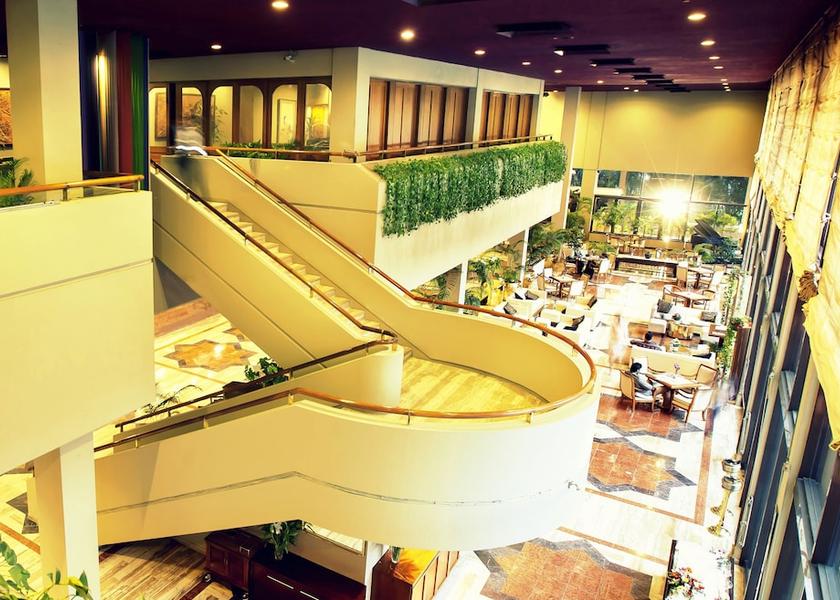  Dhaka Lobby