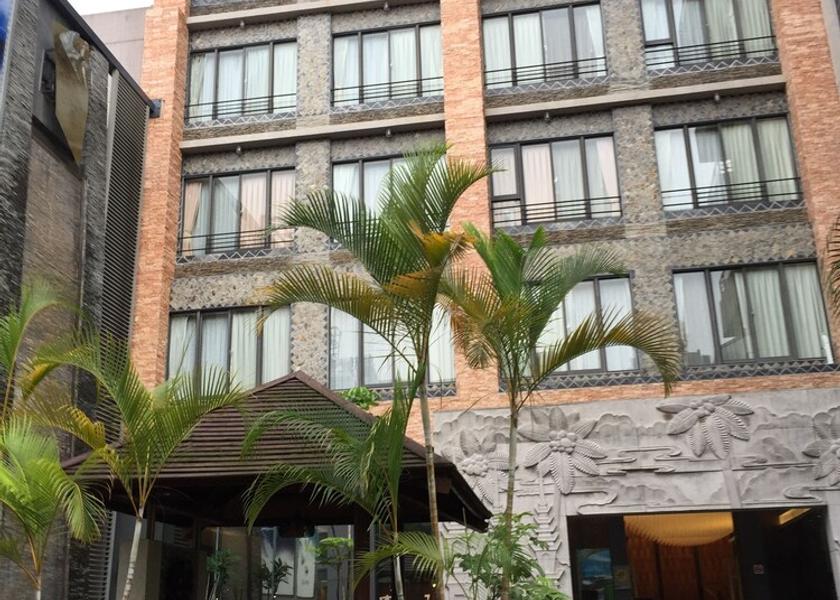 Nantou County Yuchi Property grounds