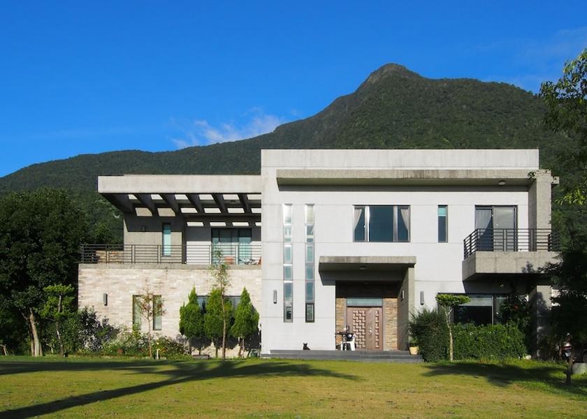 Hualien County Xiulin Facade