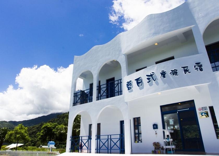 Taitung County Guanshan Facade