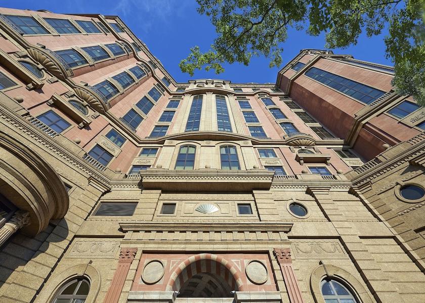  Taipei Exterior Detail