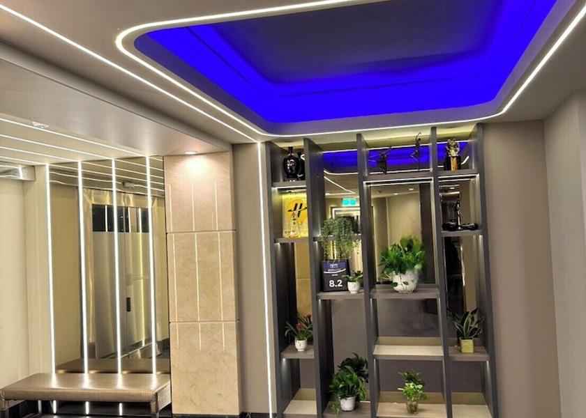  New Taipei City Lobby sitting area