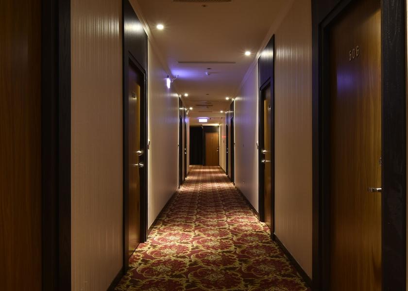  Taoyuan City Hallway