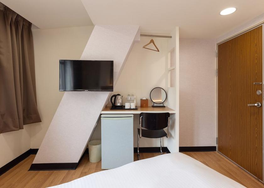  Taipei Rooms