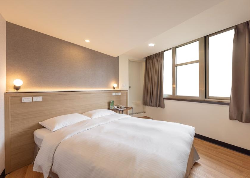  Taipei Rooms