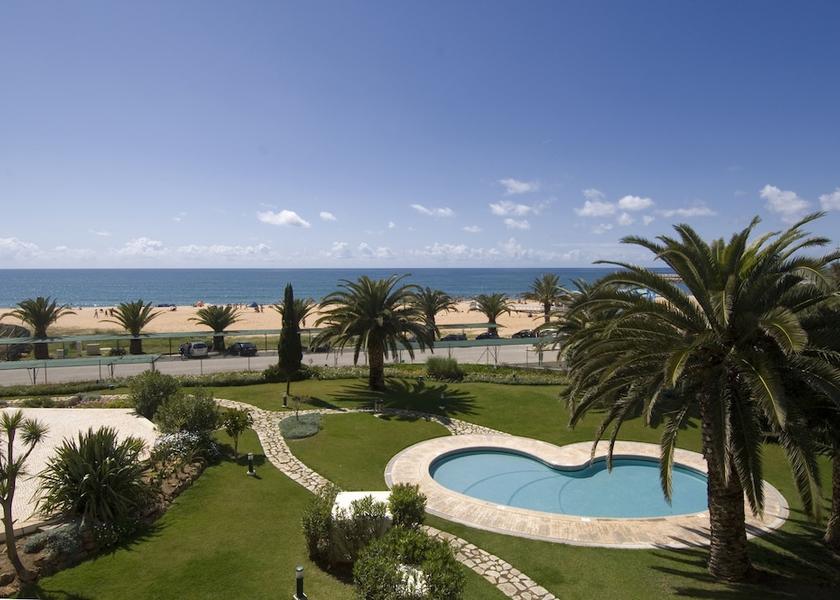 Faro Loulé Beach