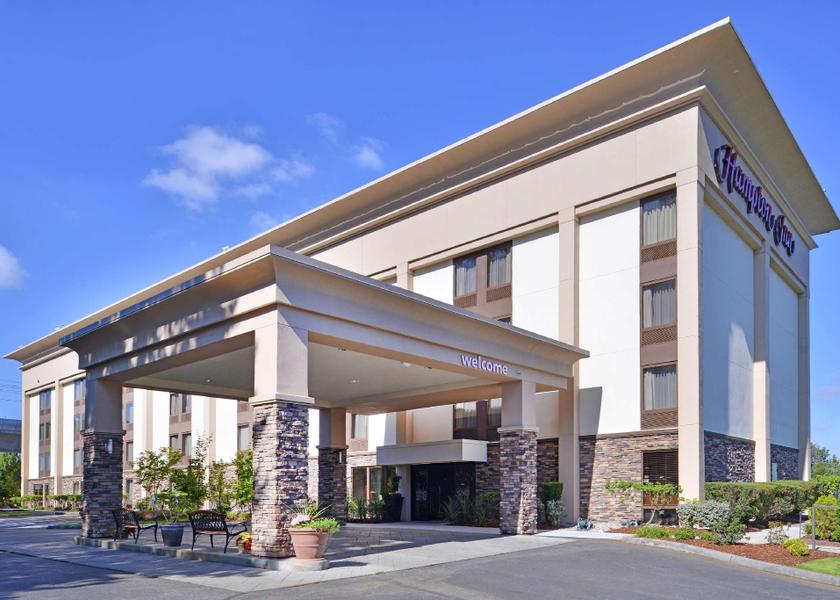Washington SeaTac Hotel Exterior