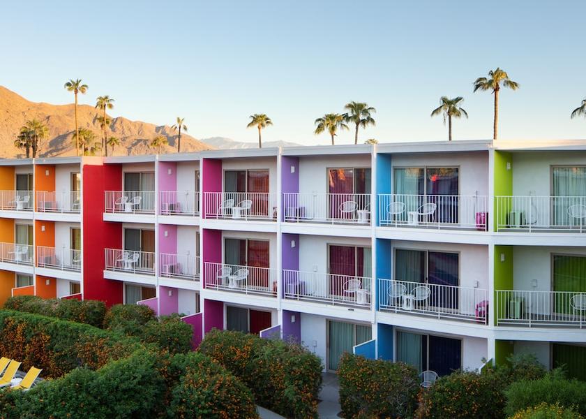 California Palm Springs Exterior detail