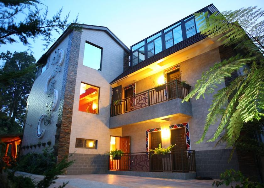 Chiayi County Alishan Exterior