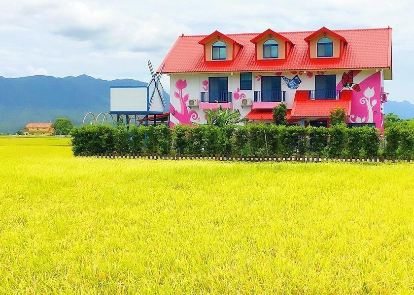 Taitung County Guanshan Facade
