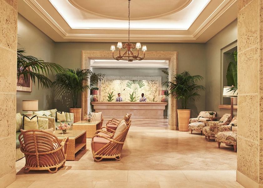 Florida Palm Beach Lobby sitting area
