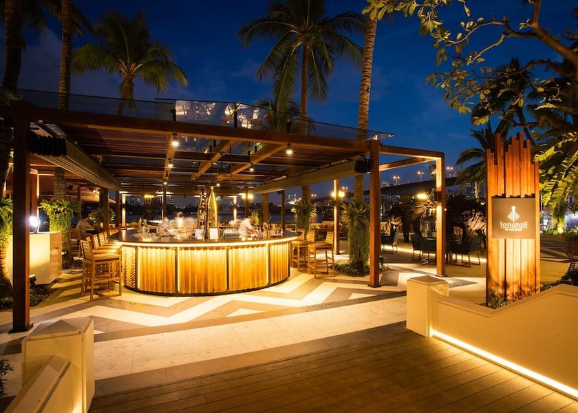Bangkok Bangkok Bar (on property)