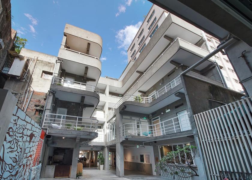  Taipei Property entrance