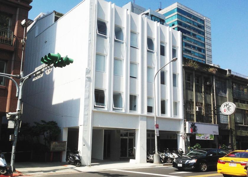  Taipei Front of property