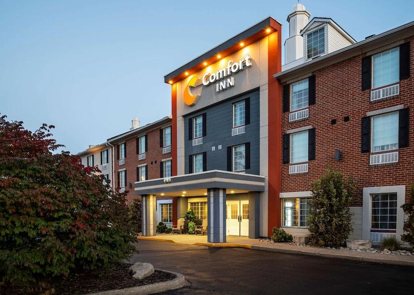 Ontario Sarnia Exterior Detail