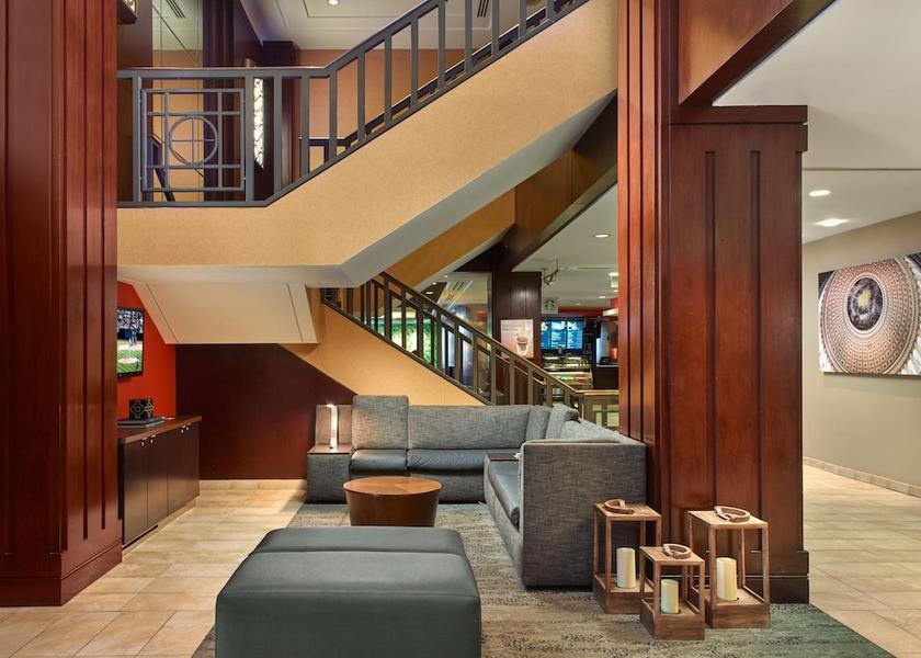 Virginia Arlington Lobby