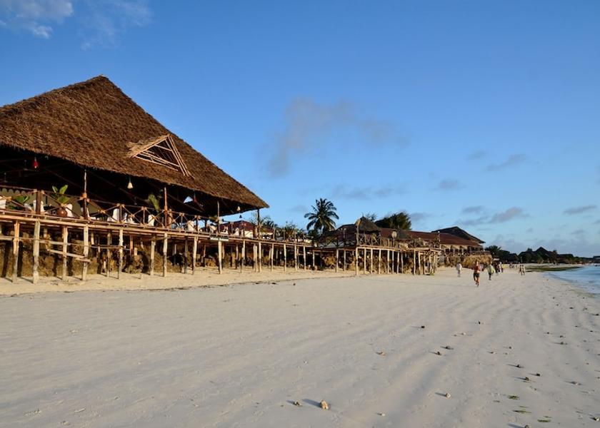  Nungwi Beach