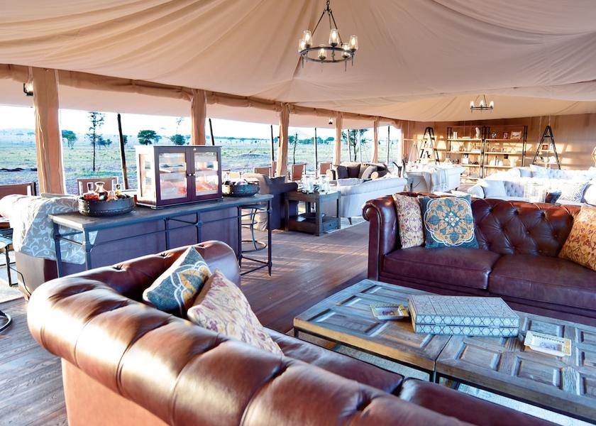  Serengeti National Park Bar