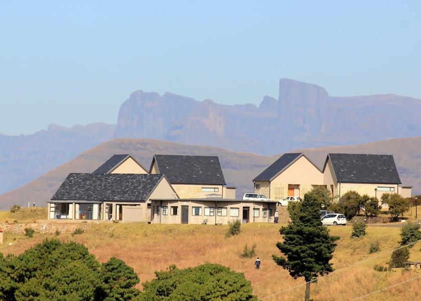 Free State Maluti a Phofung Exterior Detail