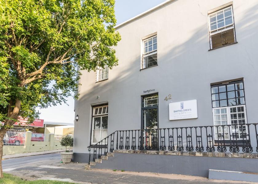 Eastern Cape Makhanda Exterior Detail