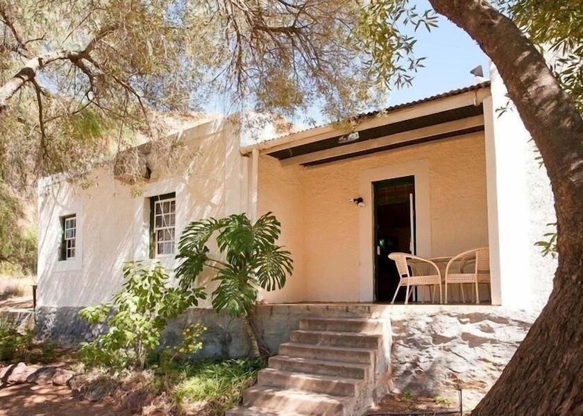 Western Cape Oudtshoorn Front of property