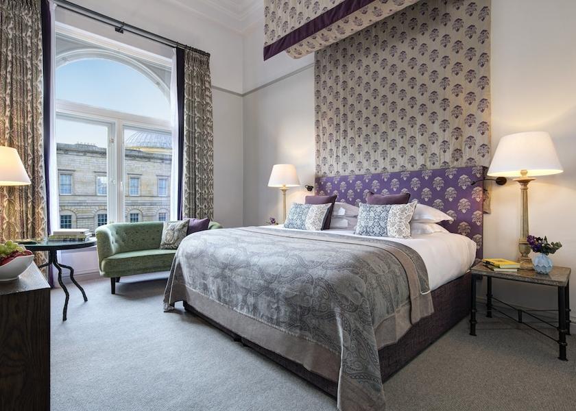 Scotland Edinburgh Room