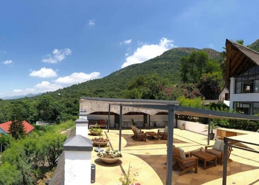 North West Hartbeespoort Terrace/patio