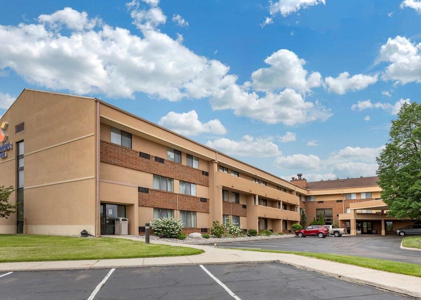 Michigan Lansing Exterior Detail