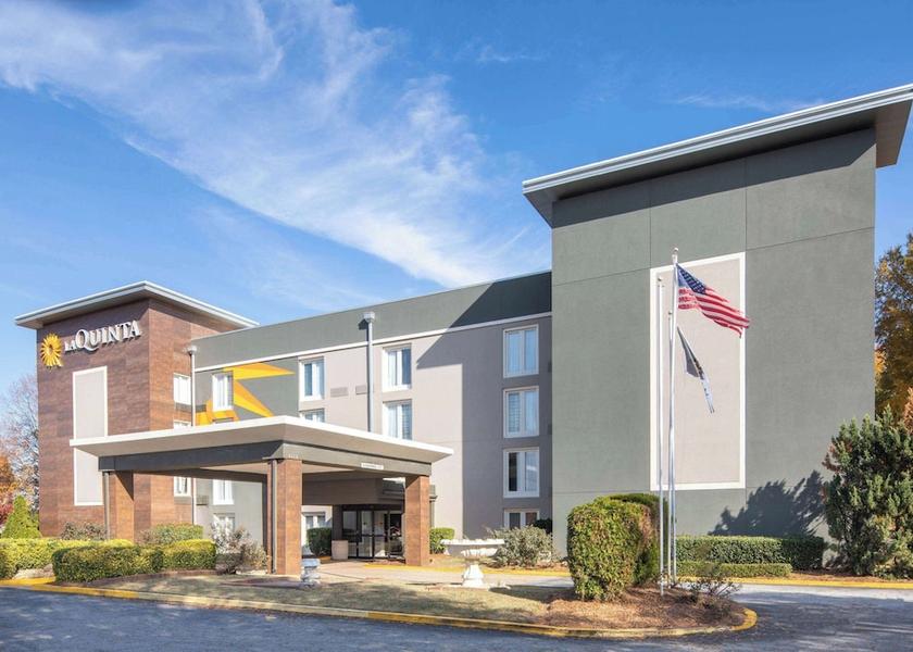 Georgia College Park Exterior Detail