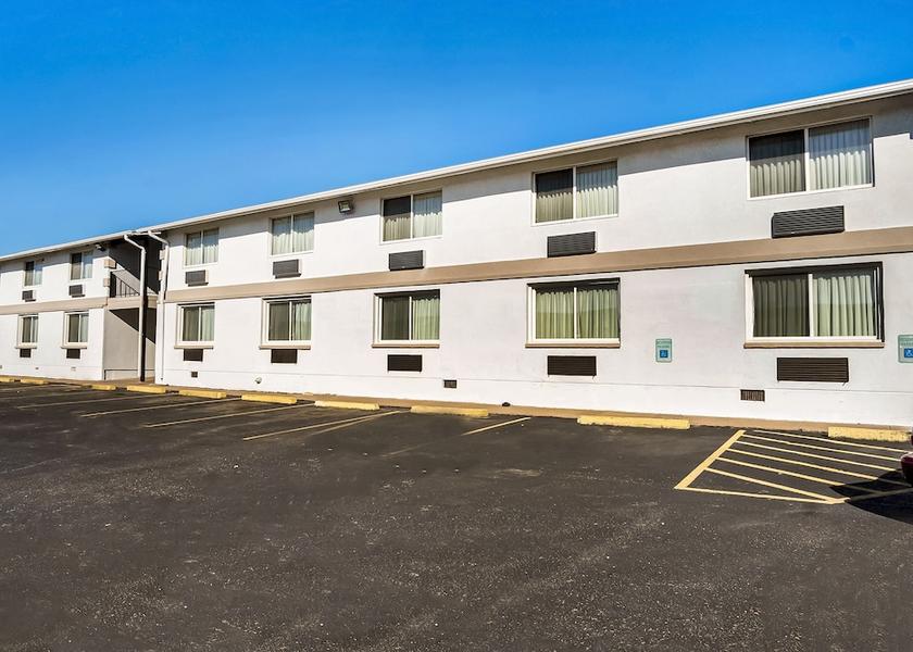 Kansas Dodge City Parking