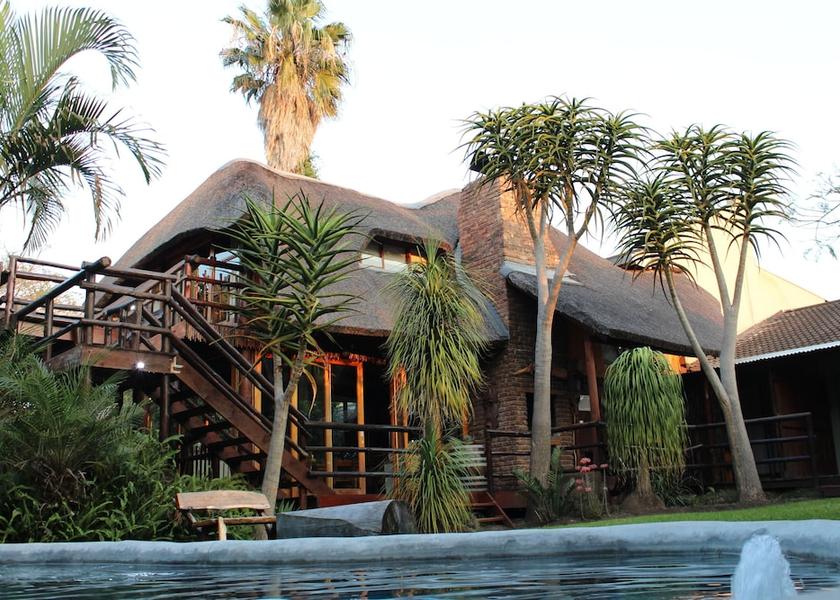 Eastern Cape East London Front of property - evening/night