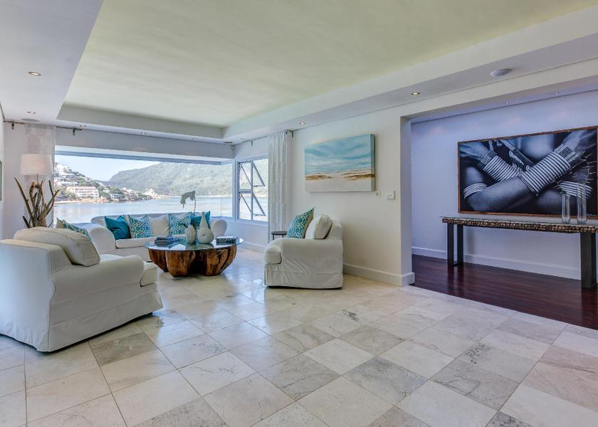 Western Cape Knysna lobby