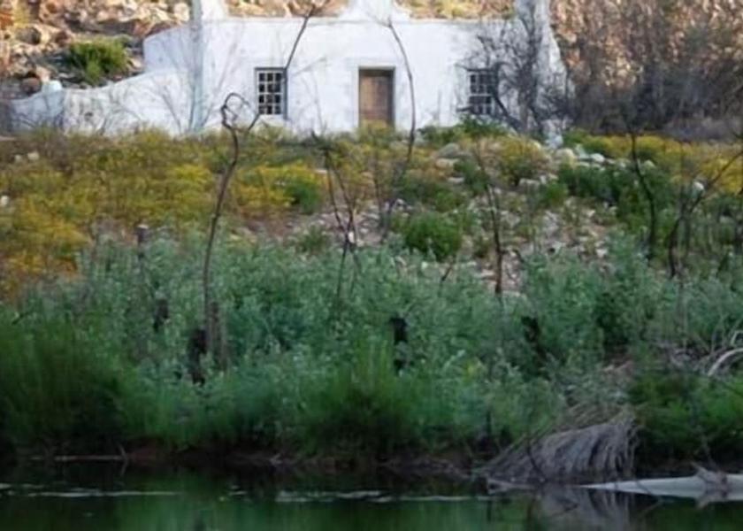 Eastern Cape Willowmore Property Grounds