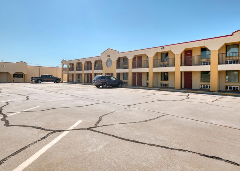 Texas Shamrock Facade