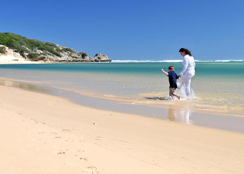 Eastern Cape Kenton on Sea Beach