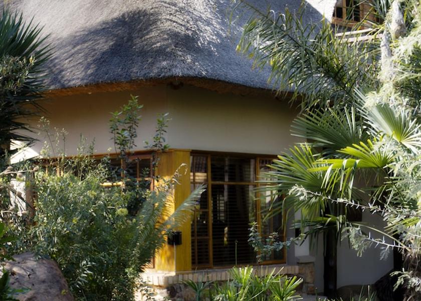 North West Hartbeespoort Exterior Detail