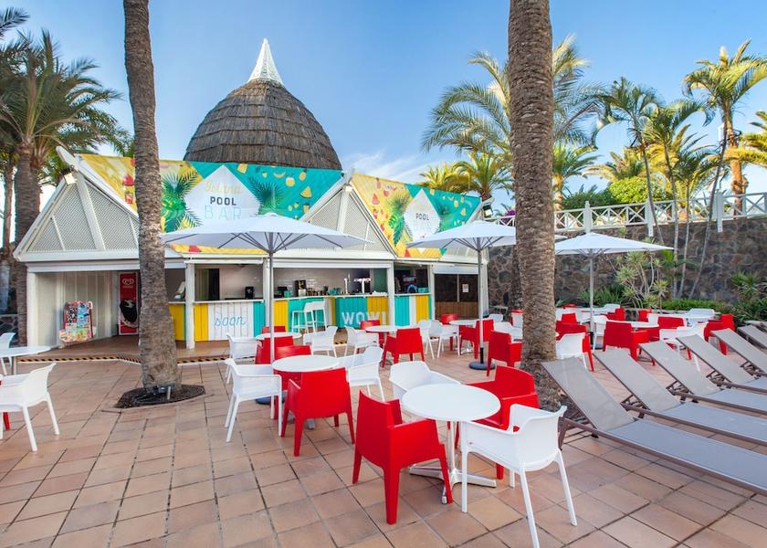 Canary Islands San Bartolomé de Tirajana Swim-up bar