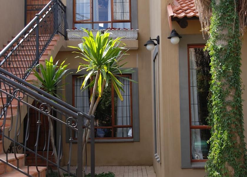 Gauteng Pretoria Courtyard