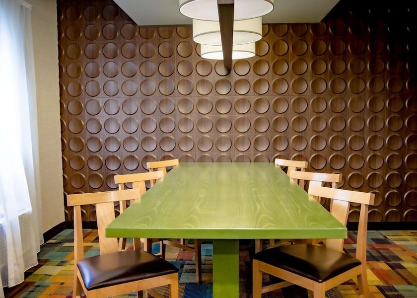 North Dakota Minot Meeting Room