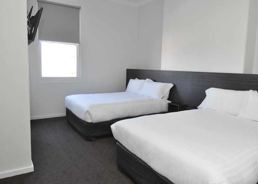 Tasmania Hobart Room
