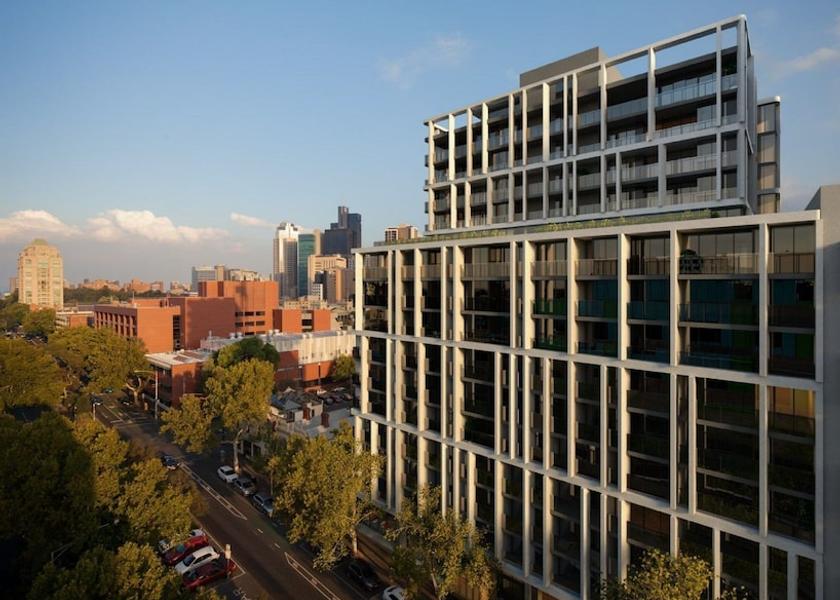Victoria Melbourne Exterior